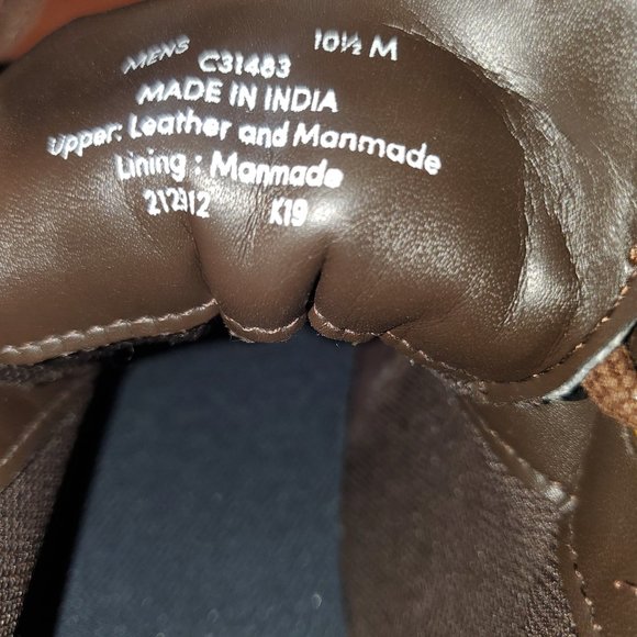 Sneaker - Picture 4 of 5